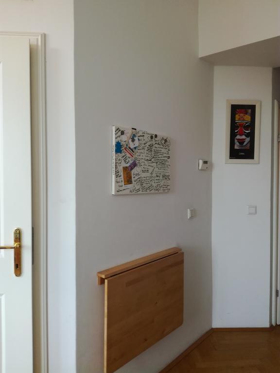 Le Petit Appartement Wien Exteriör bild